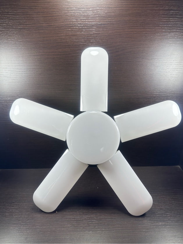 Bombillo 5 Aspas 60W Luz Blanca