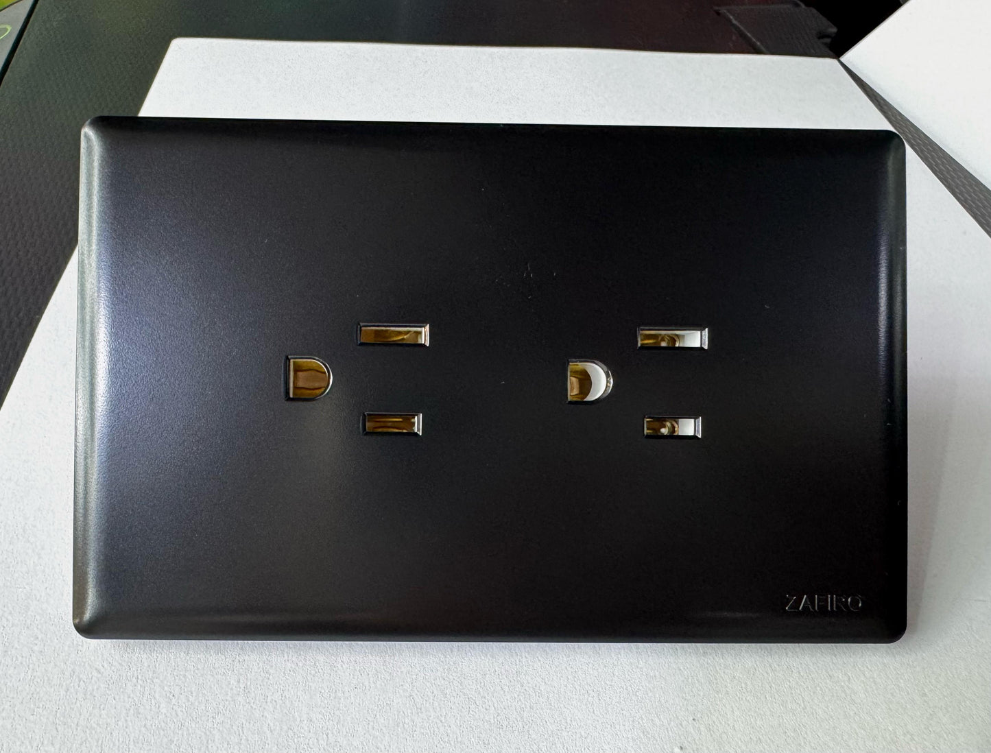 Toma Doble Premium Urbano